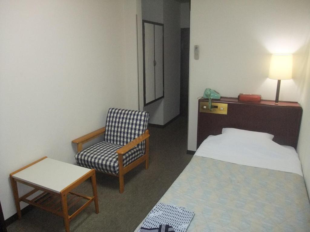 Hotel New Takahashi Takezono Цукуба Номер фото